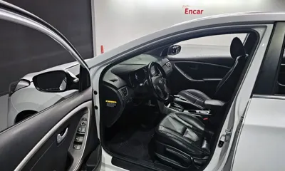 Hyundai i30 2015, 146426 км, за 3957.71 USD - фото 11