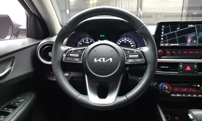 Kia K3 2022, 37628 км, за 10668.76 USD - фото 13
