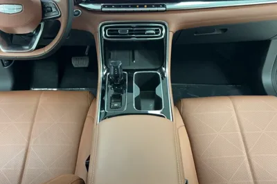 Geely Auto Emgrand 2026, 3400 км, за 12805 USD - фото 22