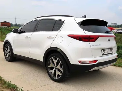 Kia Sportage 2017, 126449 км, за 8467.9 USD