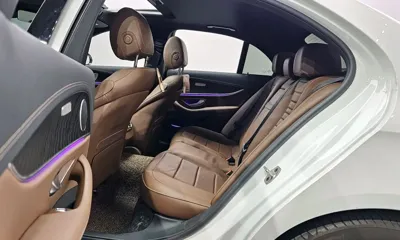 Mercedes-Benz E-Class 2023, 15426 км, за 32842.87 USD - фото 12