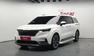 Kia Canival · 2023 год
