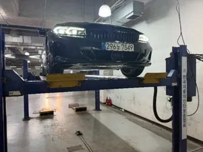 BMW 3-Series · 2023 год