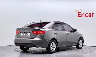 Kia Porte 2013, 91863 км, за 2297.49 USD