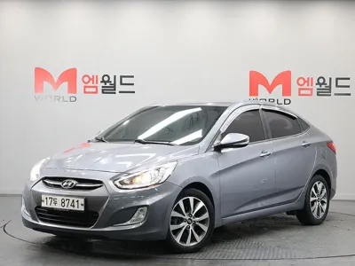 Hyundai Accent · 2016 год