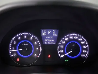 Hyundai Accent 2016, 106000 км, за 3898.25 USD - фото 8