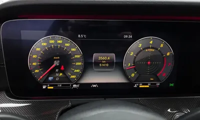 Mercedes-Benz E-Class 2020, 51410 км, за 29085.16 USD - фото 8