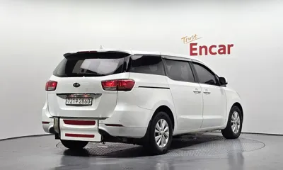 Kia Canival 2015, 210954 км, за 9852.86 USD