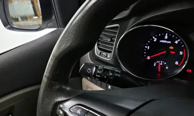 Kia Canival 2015, 210954 км, за 9852.86 USD - фото 16