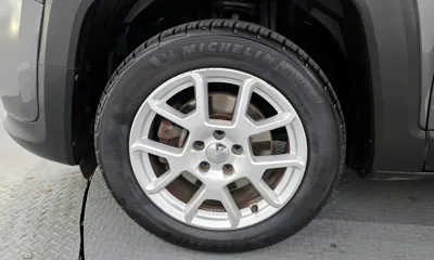 Jeep Renegade 2019, 92866 км, за 8060.79 USD