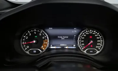 Jeep Renegade 2019, 92866 км, за 8060.79 USD - фото 8
