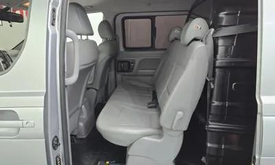 Hyundai Starex 2019, 61144 км, за 11074.92 USD - фото 11
