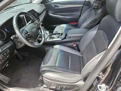 Hyundai Grandeur 2018, 99971 км, за 9051.24 USD