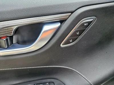 Hyundai Grandeur 2018, 99971 км, за 9051.24 USD - фото 11