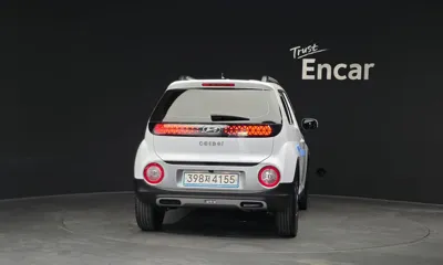 Hyundai Casper 2023, 104035 км, за 8139.69 USD