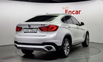 BMW X6 2017, 143598 км, за 16459.56 USD