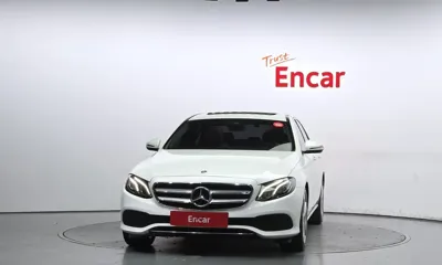 Mercedes-Benz E-Class 2018, 40046 км, за 15436.15 USD