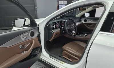 Mercedes-Benz E-Class 2018, 40046 км, за 15436.15 USD - фото 10