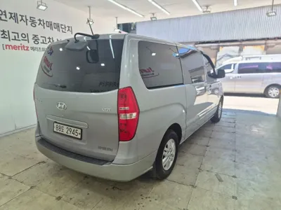 Hyundai Starex 2018, 142268 км, за 6104.77 USD