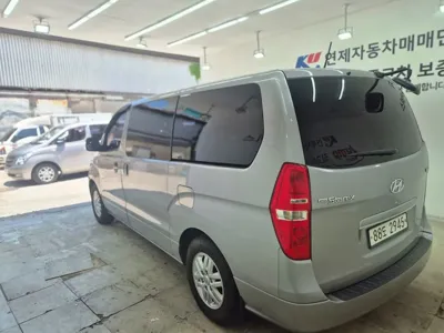 Hyundai Starex 2018, 142268 км, за 6104.77 USD