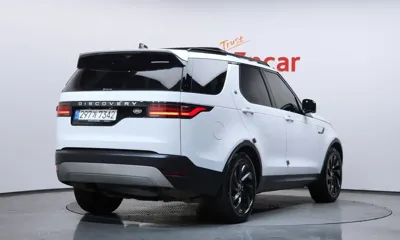 Land Rover Discovery 2023, 43148 км, за 33036.01 USD