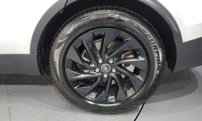 Land Rover Discovery 2023, 43148 км, за 33036.01 USD