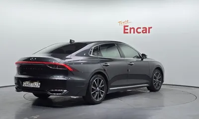 Hyundai Grandeur 2020, 96543 км, за 15081.58 USD