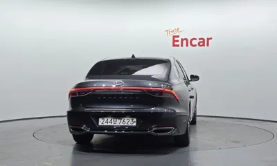 Hyundai Grandeur 2020, 96543 км, за 15081.58 USD