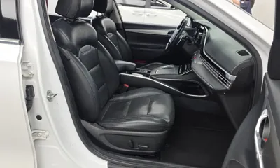 Hyundai Grandeur 2020, 142781 км, за 9761.02 USD - фото 11