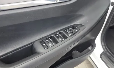 Hyundai Grandeur 2020, 142781 км, за 9761.02 USD - фото 29