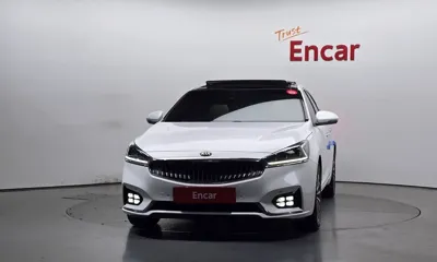 Kia K7 2018, 186564 км, за 7214.13 USD