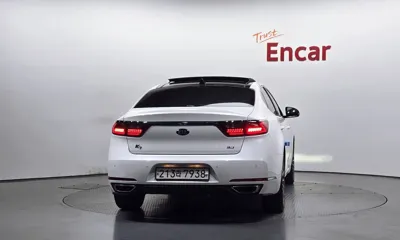 Kia K7 2018, 186564 км, за 7214.13 USD