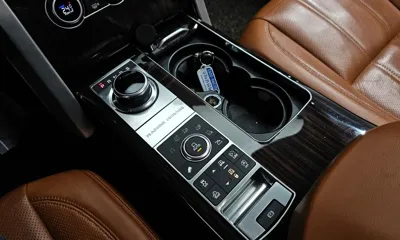 Land Rover Range Rover 2017, 144621 км, за 25551.75 USD - фото 9