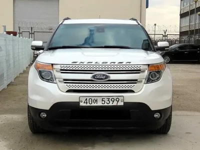 Ford Explorer 2014, 156985 км, за 4982.28 USD