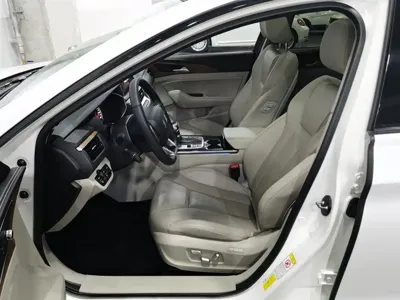 Hongqi Hongqi H5 2018, 100800 км, за 5414.84 USD - фото 10