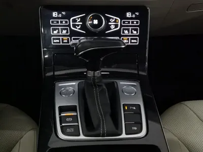 Hongqi Hongqi H5 2018, 100800 км, за 5414.84 USD - фото 13