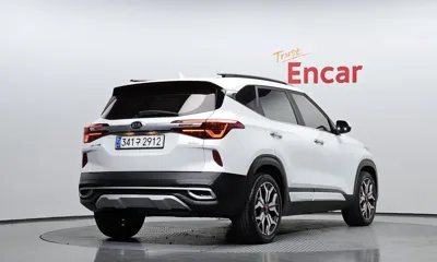 Kia Seltos 2022, 48517 км, за 12493.4 USD
