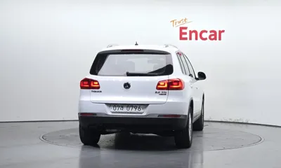 Volkswagen Tiguan 2016, 119186 км, за 4982.86 USD