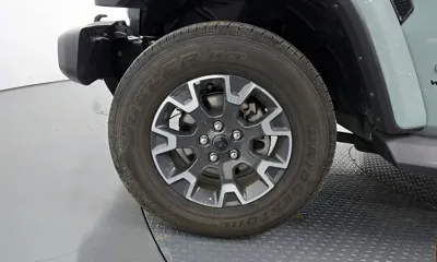 Jeep Wrangler 2024, 18720 км, за 37330.69 USD
