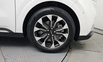 Kia Canival 2023, 4394 км, за 23159.01 USD - фото 21