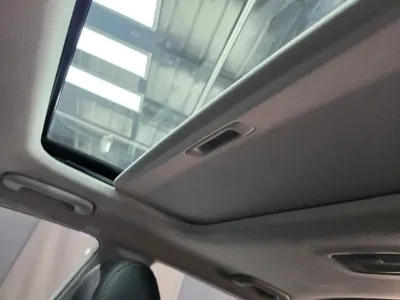 Kia Stonic 2018, 97104 км, за 7020.73 USD - фото 9