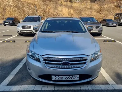 Ford Taurus 2011, 110424 км, за 2537.08 USD