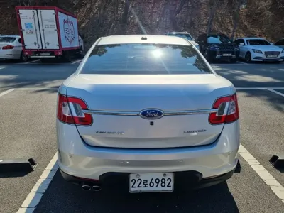 Ford Taurus 2011, 110424 км, за 2537.08 USD