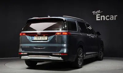 Kia Canival 2021, 130117 км, за 13719.31 USD