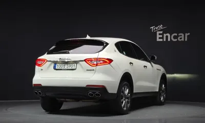 Maserati Levante 2020, 40338 км, за 24878.56 USD