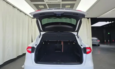 Maserati Levante 2020, 40338 км, за 24878.56 USD - фото 20