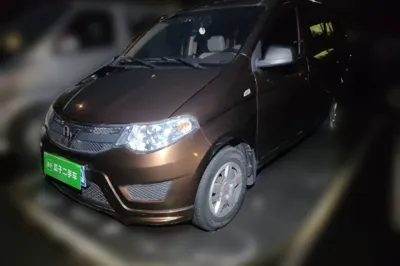 Wuling Hongguang · 2015 год