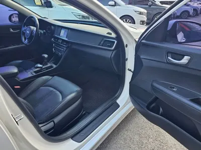 Kia K5 2016, 188326 км, за 4228.47 USD - фото 14