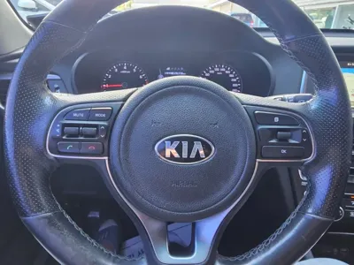 Kia K5 2016, 188326 км, за 4228.47 USD - фото 15