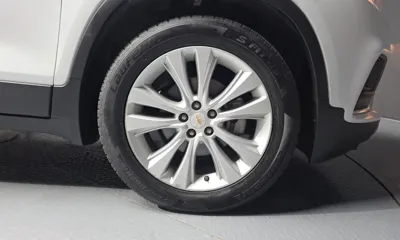 ChevroletGMDaewoo Trax 2018, 141494 км, за 4004.2 USD - фото 21